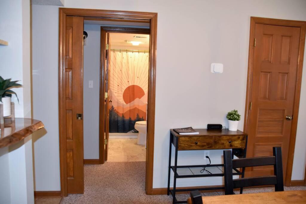 شقة Cozy Mountain Getaway! Mountain Views! 2 Bed, 2 Bath, Sleeps 6 جاتلينبرج المظهر الخارجي الصورة